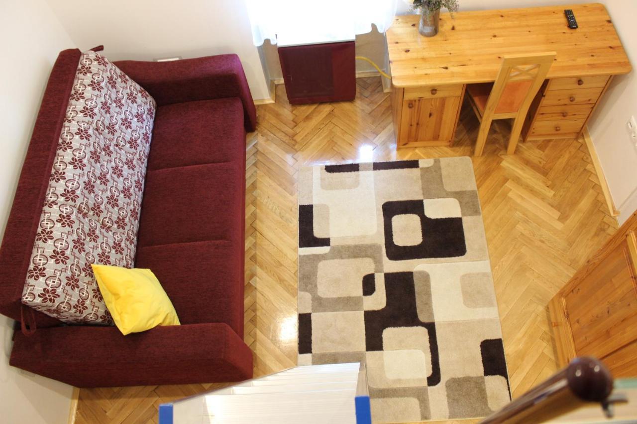 Vito Apartman Eger Eksteriør billede