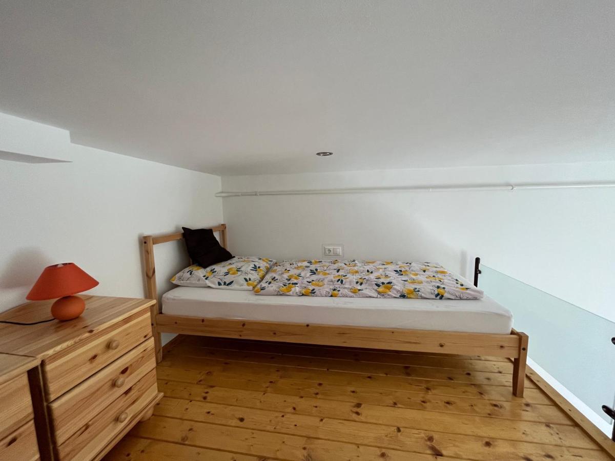 Vito Apartman Eger Eksteriør billede