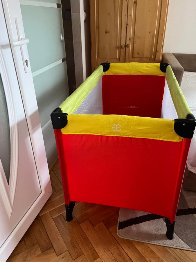 Vito Apartman Eger Eksteriør billede